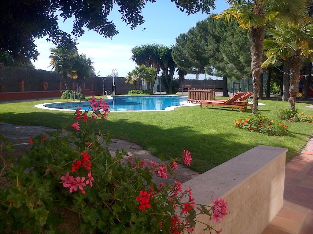 Felix Hotel Valls Esterno foto